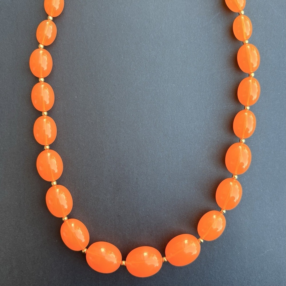 Vintage Joan Rivers Tangerine Orange Acrylic Lucite Necklace Graduated Bead